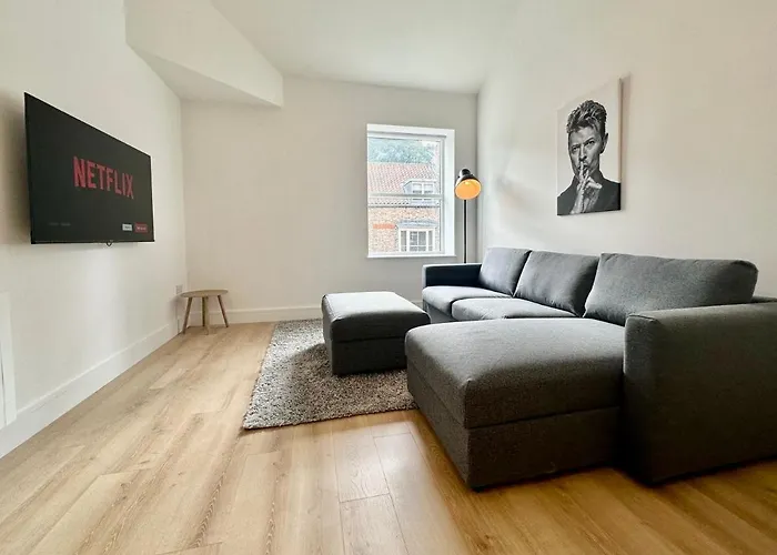 Fountain Apartment No 1 With Free Parking